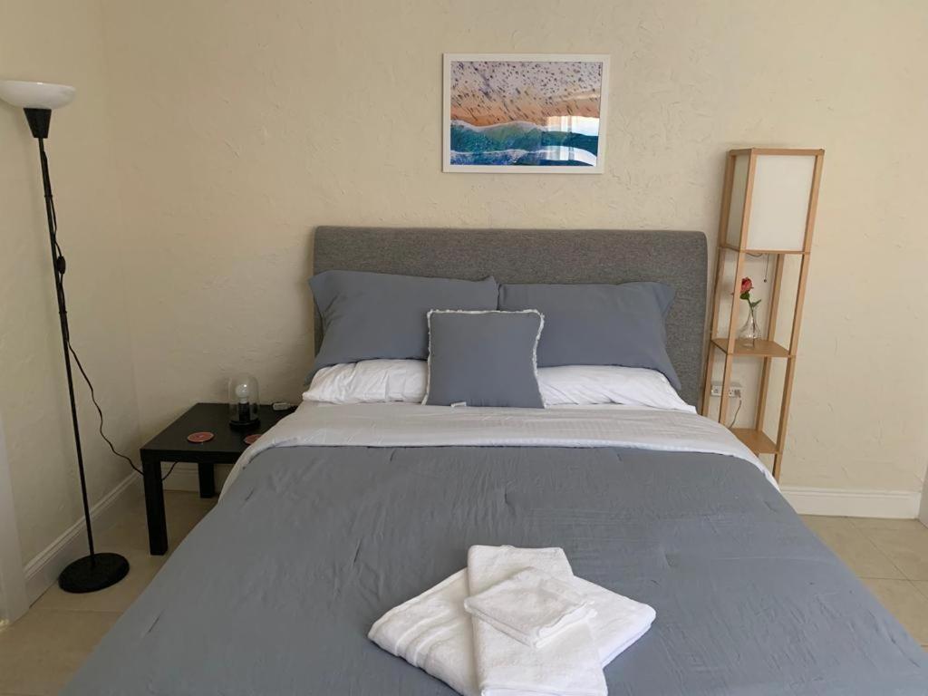 Pretty Private Room, Near The Airport - Free Parking - 01 ไมอามี ภายนอก รูปภาพ