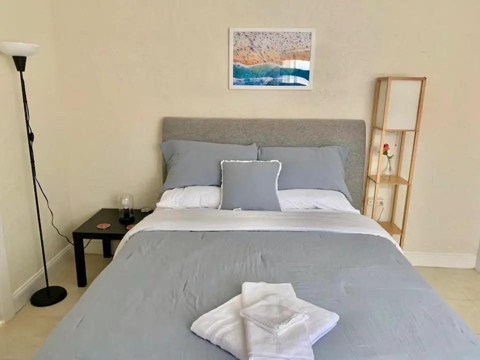 Pretty Private Room, Near The Airport - Free Parking - 01 ไมอามี ภายนอก รูปภาพ